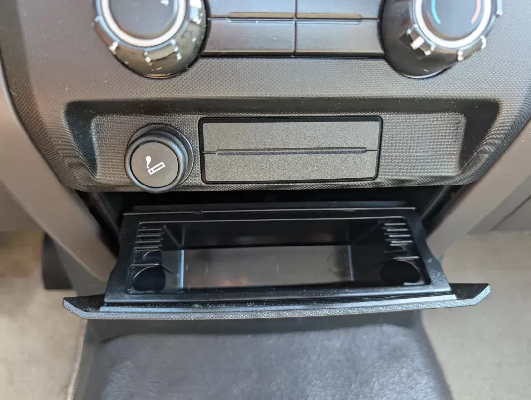 2009 Ford F-150 XL (1FTRF12W19K) with an Other engine, located at 3959 U.S. 80 W, Phenix City, AL, 36870, (334) 297-4885, 32.469296, -85.135185 - **Unleash Your Adventurous Spirit with This 2009 Ford F-150 XL!**<br /> <br /> If you're a weekend warrior or simply need a reliable companion for your daily ventures, this 2009 Ford F-150 XL is the perfect fit for your lifestyle! Designed for those who seek both strength and versatility, this picku - Photo#14
