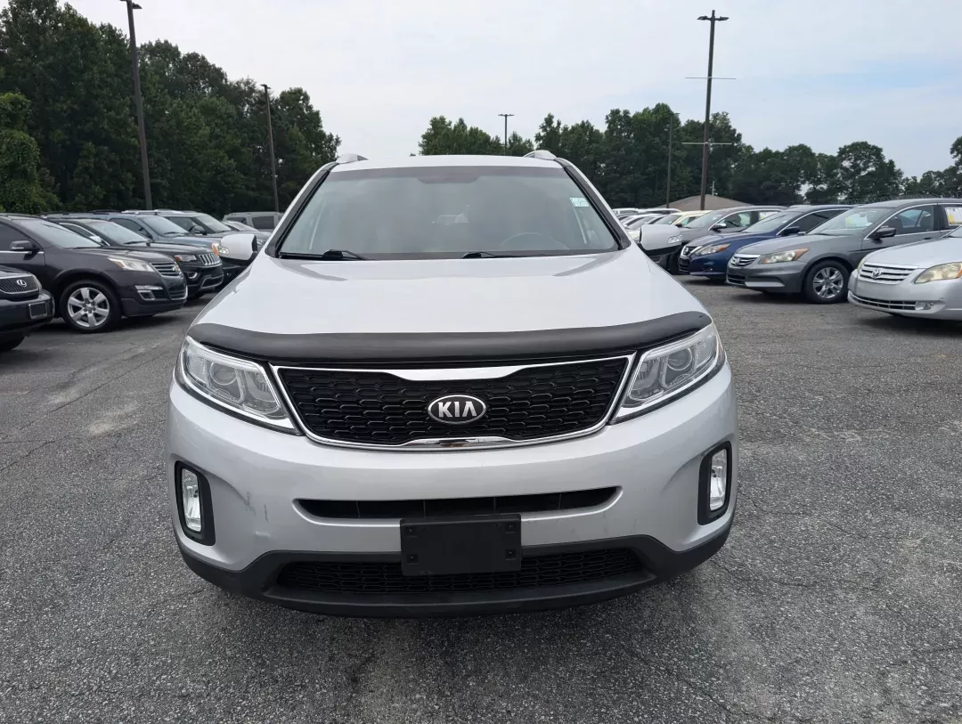 2014 /Black Kia Sorento LX (5XYKTDA6XEG) with an Other engine, located at 3959 U.S. 80 W, Phenix City, AL, 36870, (334) 297-4885, 32.469296, -85.135185 - **Embark on Your Next Adventure with the 2014 Kia Sorento LX at Gils Auto in Phenix City, AL!**<br /> <br /> Are you ready to enhance your lifestyle and explore new horizons? With the 2014 Kia Sorento LX, you'll have the perfect companion for family outings, weekend adventures, and everything in bet - Photo#1