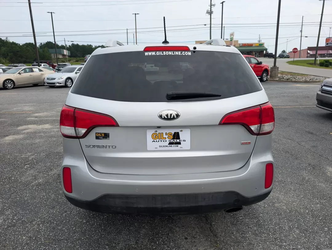 2014 /Black Kia Sorento LX (5XYKTDA6XEG) with an Other engine, located at 3959 U.S. 80 W, Phenix City, AL, 36870, (334) 297-4885, 32.469296, -85.135185 - **Embark on Your Next Adventure with the 2014 Kia Sorento LX at Gils Auto in Phenix City, AL!**<br /> <br /> Are you ready to enhance your lifestyle and explore new horizons? With the 2014 Kia Sorento LX, you'll have the perfect companion for family outings, weekend adventures, and everything in bet - Photo#5