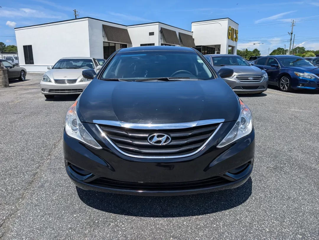 2013 /Gray Hyundai Sonata GLS (5NPEB4ACXDH) with an Other engine, located at 3959 U.S. 80 W, Phenix City, AL, 36870, (334) 297-4885, 32.469296, -85.135185 - **Discover Reliable Comfort with the 2013 Hyundai Sonata at Gils Auto - Phenix City!**<br /> <br /> Are you searching for a dependable vehicle perfect for your daily commutes or family adventures? Look no further than our 2013 Hyundai Sonata GLS, available now at Gils Auto located at 3959 U.S. 80 W, - Photo#1