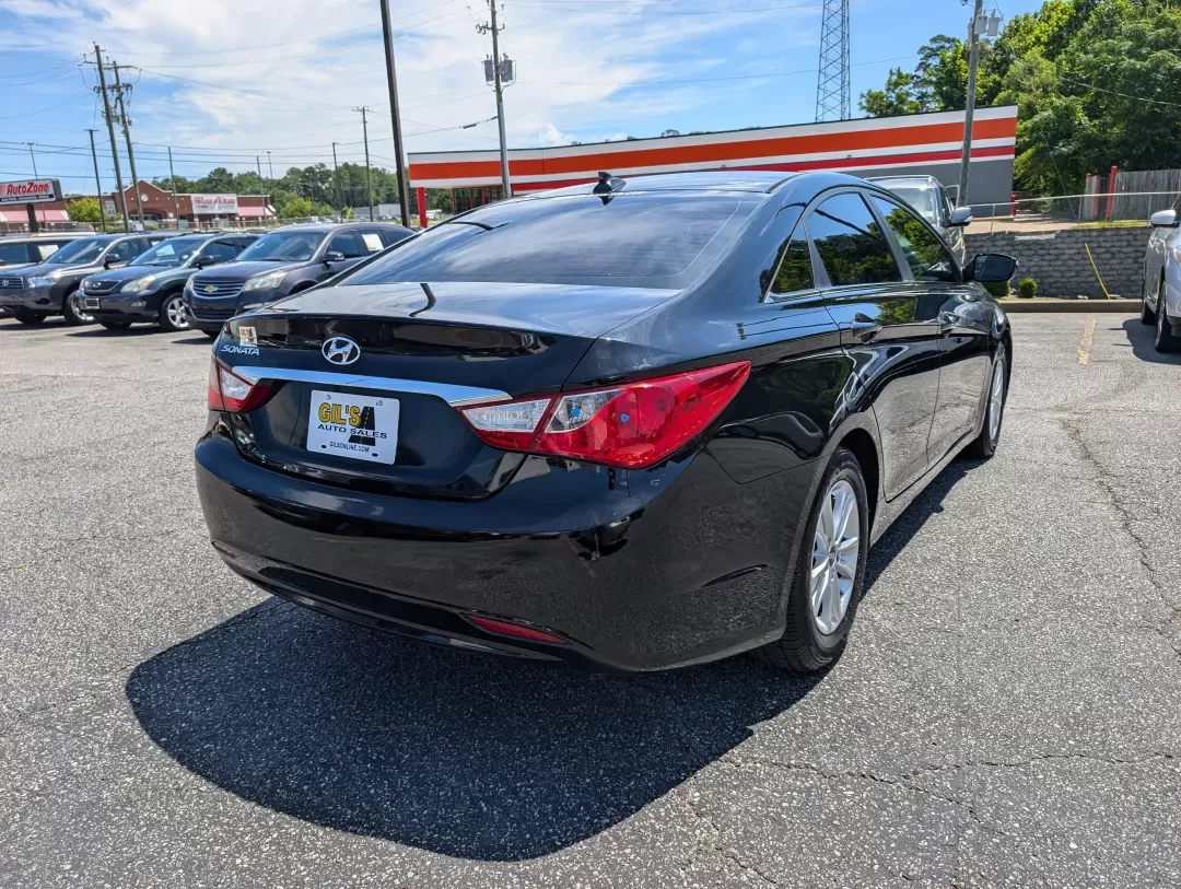 2013 /Gray Hyundai Sonata GLS (5NPEB4ACXDH) with an Other engine, located at 3959 U.S. 80 W, Phenix City, AL, 36870, (334) 297-4885, 32.469296, -85.135185 - **Discover Reliable Comfort with the 2013 Hyundai Sonata at Gils Auto - Phenix City!**<br /> <br /> Are you searching for a dependable vehicle perfect for your daily commutes or family adventures? Look no further than our 2013 Hyundai Sonata GLS, available now at Gils Auto located at 3959 U.S. 80 W, - Photo#4