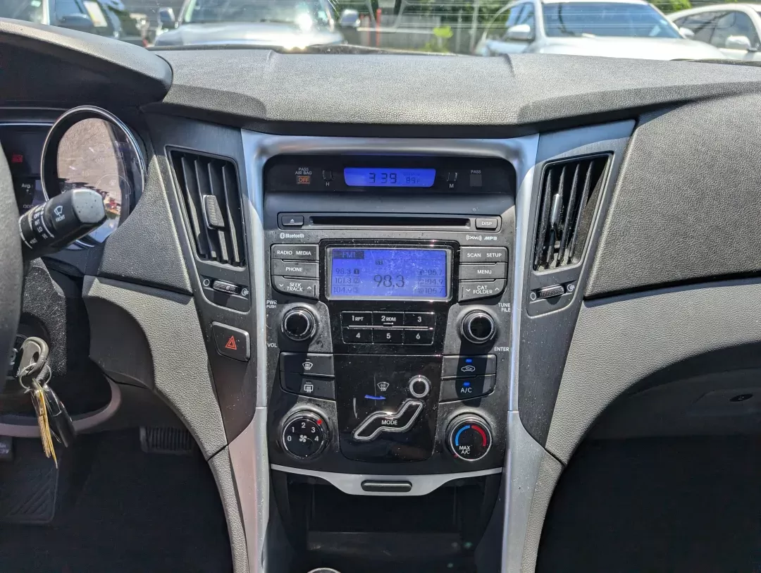 2013 /Gray Hyundai Sonata GLS (5NPEB4ACXDH) with an Other engine, located at 3959 U.S. 80 W, Phenix City, AL, 36870, (334) 297-4885, 32.469296, -85.135185 - **Discover Reliable Comfort with the 2013 Hyundai Sonata at Gils Auto - Phenix City!**<br /> <br /> Are you searching for a dependable vehicle perfect for your daily commutes or family adventures? Look no further than our 2013 Hyundai Sonata GLS, available now at Gils Auto located at 3959 U.S. 80 W, - Photo#14