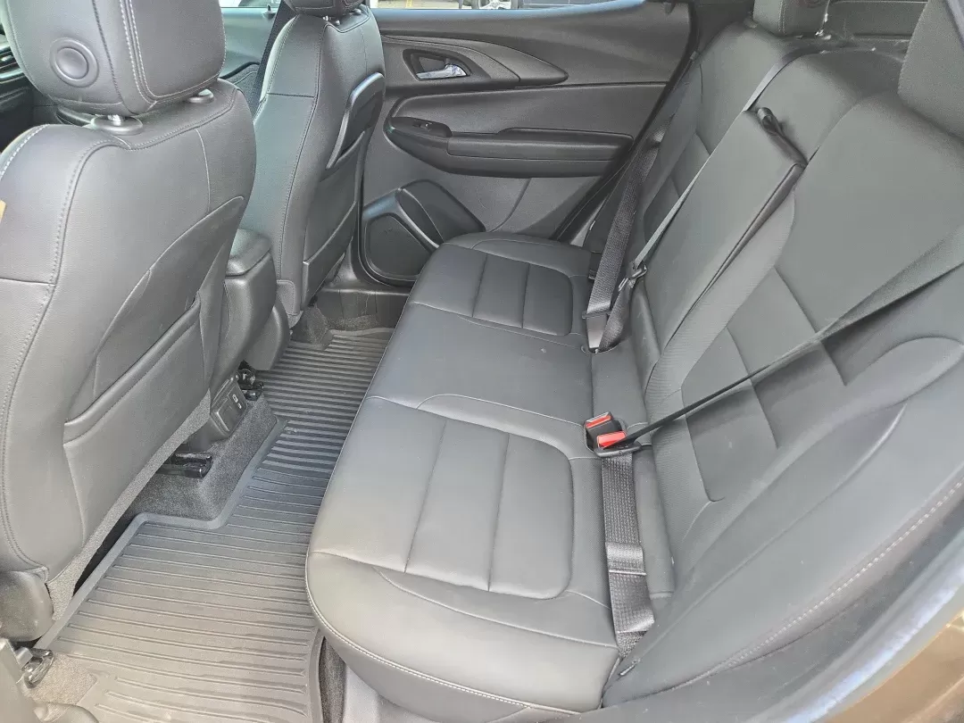 2021 /Jet Black with Arizona accents Chevrolet Trailblazer ACTIV (KL79MVSL9MB) with an Other engine, located at 3959 U.S. 80 W, Phenix City, AL, 36870, (334) 297-4885, 32.469296, -85.135185 - **Elevate Your Adventures with This 2021 Chevrolet Trailblazer at Gils Auto - Phenix City!**<br /> <br /> Are you ready to take your family road trips to the next level or find the perfect SUV for your daily commute? Look no further! This stunning 2021 Chevrolet Trailblazer ACTIV, available at Gils - Photo#12