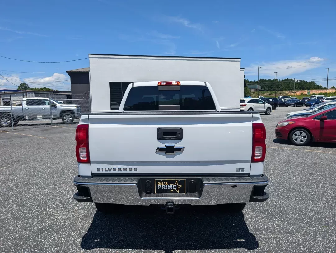 2018 /Cocoa/Dune Chevrolet Silverado 1500 LTZ (3GCPCSEC1JG) with an Other engine, located at 3959 U.S. 80 W, Phenix City, AL, 36870, (334) 297-4885, 32.469296, -85.135185 - Are you ready to elevate your lifestyle with a powerful pickup that can handle everything from weekend adventures to daily commutes? Look no further than this stunning 2018 Chevrolet Silverado 1500 LTZ, available now at Gils Auto in Phenix City, AL. Whether you're a growing family seeking extra spac - Photo#5