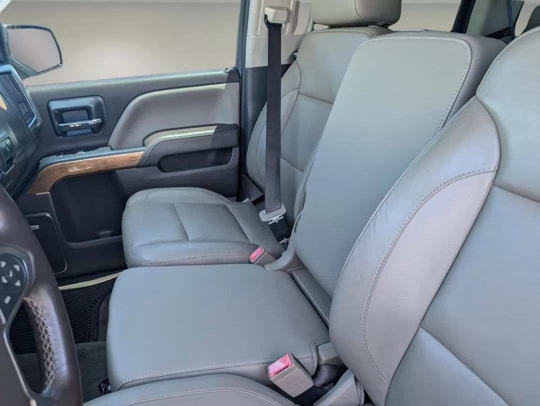 2018 /Cocoa/Dune Chevrolet Silverado 1500 LTZ (3GCPCSEC1JG) with an Other engine, located at 3959 U.S. 80 W, Phenix City, AL, 36870, (334) 297-4885, 32.469296, -85.135185 - Are you ready to elevate your lifestyle with a robust and reliable truck that can handle everything from daily commutes to weekend adventures? The 2018 Chevrolet Silverado 1500 LTZ, available now at Gils Auto in Phenix City, AL, is the perfect vehicle for those who demand versatility and performance - Photo#11