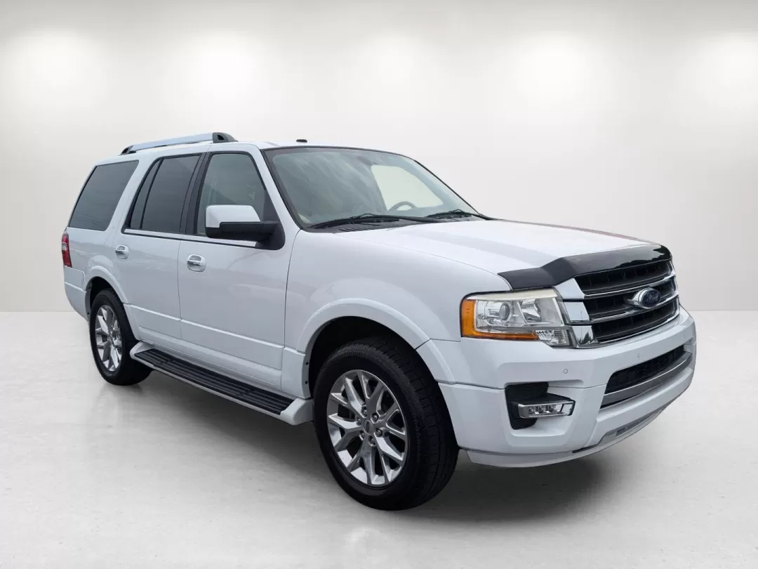 2016 Ford Expedition Limited (1FMJU1KT3GE) with an Other engine, located at 3959 U.S. 80 W, Phenix City, AL, 36870, (334) 297-4885, 32.469296, -85.135185 - Explore new horizons with the 2016 Ford Expedition Limited, available now at Gils Auto in Phenix City, AL. If you're a growing family or an adventurous spirit seeking the perfect vehicle for weekend getaways, this spacious SUV is tailored to meet your lifestyle needs. With ample room for passengers - Photo#3