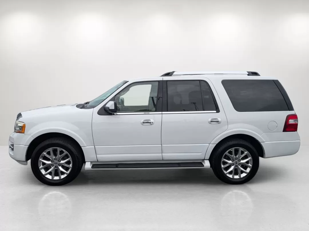 2016 Ford Expedition Limited (1FMJU1KT3GE) with an Other engine, located at 3959 U.S. 80 W, Phenix City, AL, 36870, (334) 297-4885, 32.469296, -85.135185 - Explore new horizons with the 2016 Ford Expedition Limited, available now at Gils Auto in Phenix City, AL. If you're a growing family or an adventurous spirit seeking the perfect vehicle for weekend getaways, this spacious SUV is tailored to meet your lifestyle needs. With ample room for passengers - Photo#8