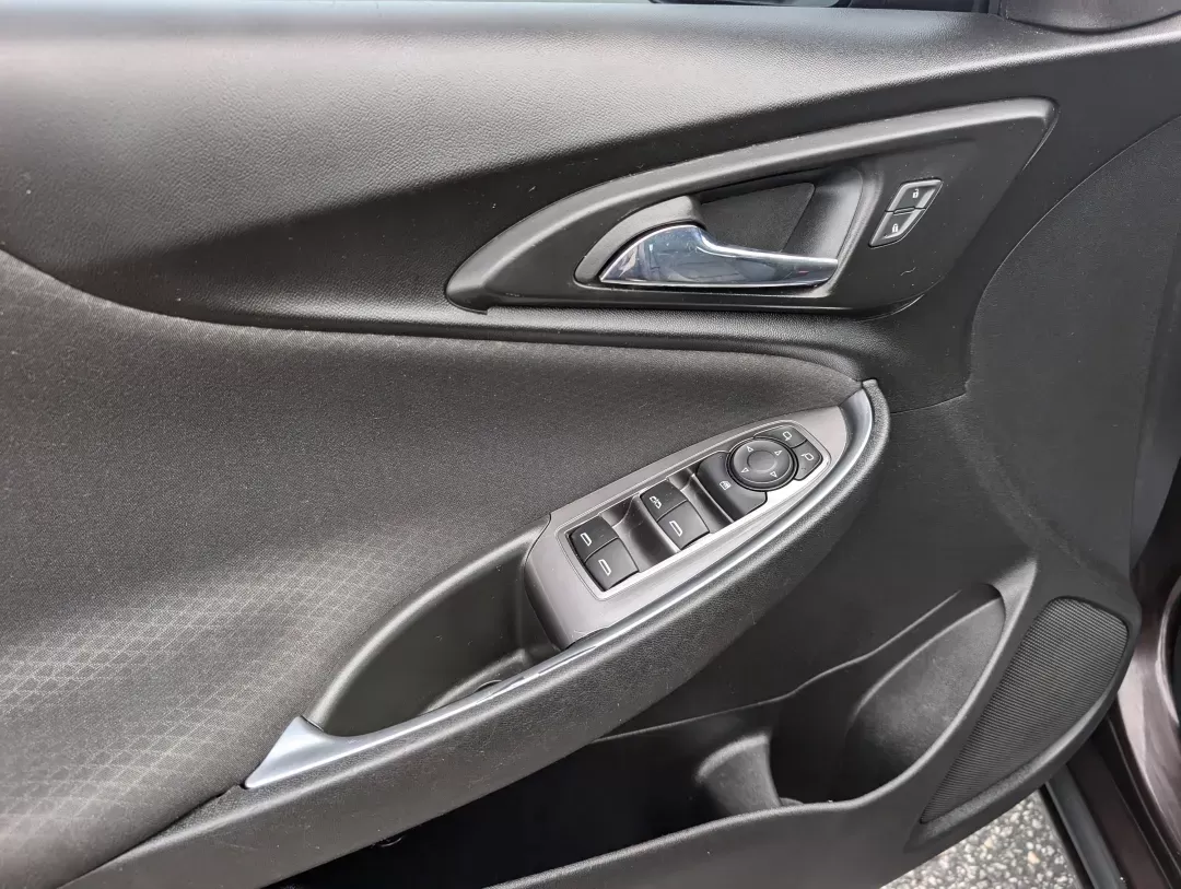 2020 /Jet Black Chevrolet Malibu LT (1G1ZD5ST7LF) with an Other engine, located at 3959 U.S. 80 W, Phenix City, AL, 36870, (334) 297-4885, 32.469296, -85.135185 - **Elevate Your Daily Drive with the 2020 Chevrolet Malibu LT Perfect for Commuters and Families Alike!**<br /> <br /> Are you searching for a reliable sedan that marries style, safety, and advanced technology? Look no further than the 2020 Chevrolet Malibu LT, now available at Gils Auto in Phenix C - Photo#8