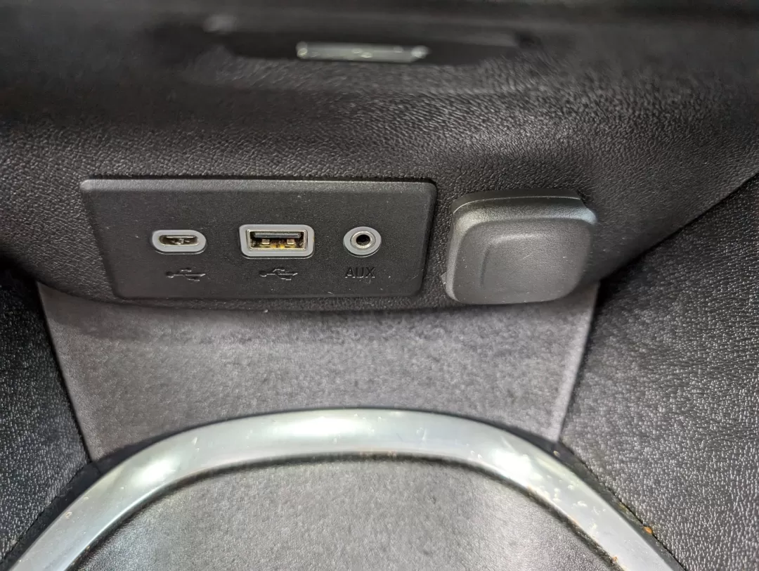 2020 /Jet Black Chevrolet Malibu LT (1G1ZD5ST7LF) with an Other engine, located at 7000 Northlake Connector, Columbus, GA, 31904, (706) 987-8085, 32.524975, -84.978134 - **Elevate Your Daily Drive with the 2020 Chevrolet Malibu LT** <br /> <br /> Are you searching for a versatile sedan that seamlessly blends comfort, technology, and safety? Look no further than this stunning 2020 Chevrolet Malibu LT, available now at Gils Auto in Phenix City, AL. This vehicle is pe - Photo#15