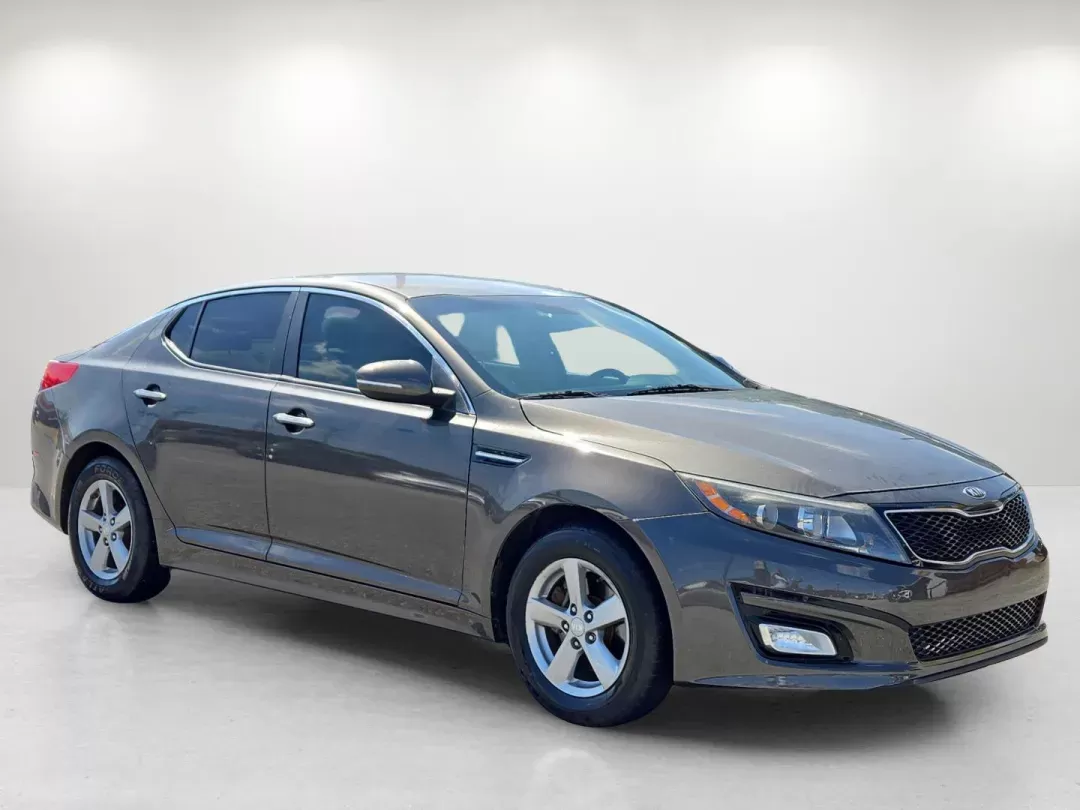 2014 /Beige Kia Optima LX (5XXGM4A74EG) with an Other engine, located at 804 22nd Ave, Phenix City, AL, 36870, (334) 297-1860, 32.484749, -85.024475 - ### Discover Your Next Adventure with the 2014 Kia Optima LX at Gils Auto - Phenix City #2<br /> <br /> Are you searching for a reliable and stylish sedan perfect for all your commuting needs or weekend getaways? Look no further than the 2014 Kia Optima LX, available now at Gils Auto - Phenix City # - Photo#2