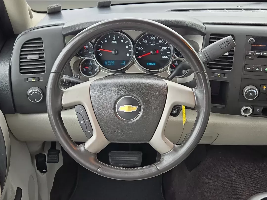 2010 /Light Titanium/Ebony Chevrolet Silverado 1500 LT (3GCRCSE08AG) with an Other engine, located at 804 22nd Ave, Phenix City, AL, 36870, (334) 297-1860, 32.484749, -85.024475 - **Unleash Adventure with the 2010 Chevrolet Silverado 1500 LT! Perfect for Work or Play!**<br /> <br /> If you're on the hunt for a versatile, dependable vehicle that effortlessly transitions from work to weekend adventures, look no further than this stunning 2010 Chevrolet Silverado 1500 LT! Whethe - Photo#15