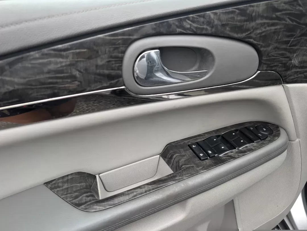 2014 /Titanium Buick Enclave Convenience (5GAKRAKD4EJ) with an Other engine, located at 804 22nd Ave, Phenix City, AL, 36870, (334) 297-1860, 32.484749, -85.024475 - Are you ready to elevate your family adventures with a vehicle that seamlessly blends comfort, style, and reliability? Look no further than this stunning 2014 Buick Enclave, now available at Gils Auto - Phenix City #2, located at 804 22nd Ave, Phenix City, AL 36870. This spacious sport utility vehic - Photo#8