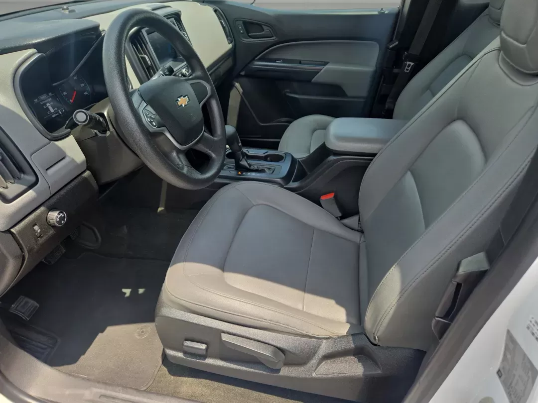 2018 /Jet Black/Dark Ash Chevrolet Colorado 2WD Work Truck (1GCHSBEA9J1) with an Other engine, located at 804 22nd Ave, Phenix City, AL, 36870, (334) 297-1860, 32.484749, -85.024475 - **Unleash Your Adventure with the 2018 Chevrolet Colorado at Gils Auto - Phenix City #2!**<br /> <br /> Are you ready to elevate your driving experience with a reliable pickup that meets all your lifestyle needs? Whether you're tackling tough jobs, heading out for weekend adventures, or simply need - Photo#11