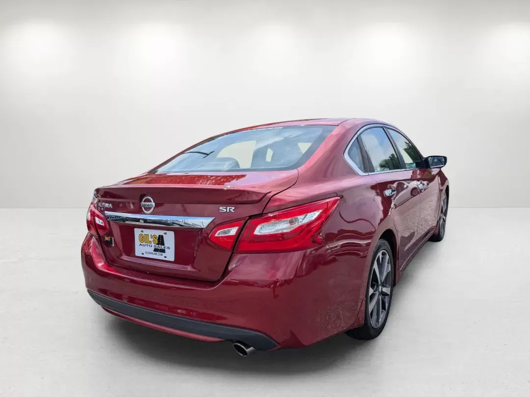 2016 /Charcoal Nissan Altima 2.5 SR (1N4AL3AP9GC) with an Other engine, located at 804 22nd Ave, Phenix City, AL, 36870, (334) 297-1860, 32.484749, -85.024475 - **Elevate Your Daily Drives with the 2016 Nissan Altima 2.5 SR** <br /> Are you in search of a reliable sedan that perfectly balances style, comfort, and performance? Look no further than the 2016 Nissan Altima 2.5 SR! Whether you're commuting to work, running errands in Phenix City, AL, or embarki - Photo#4