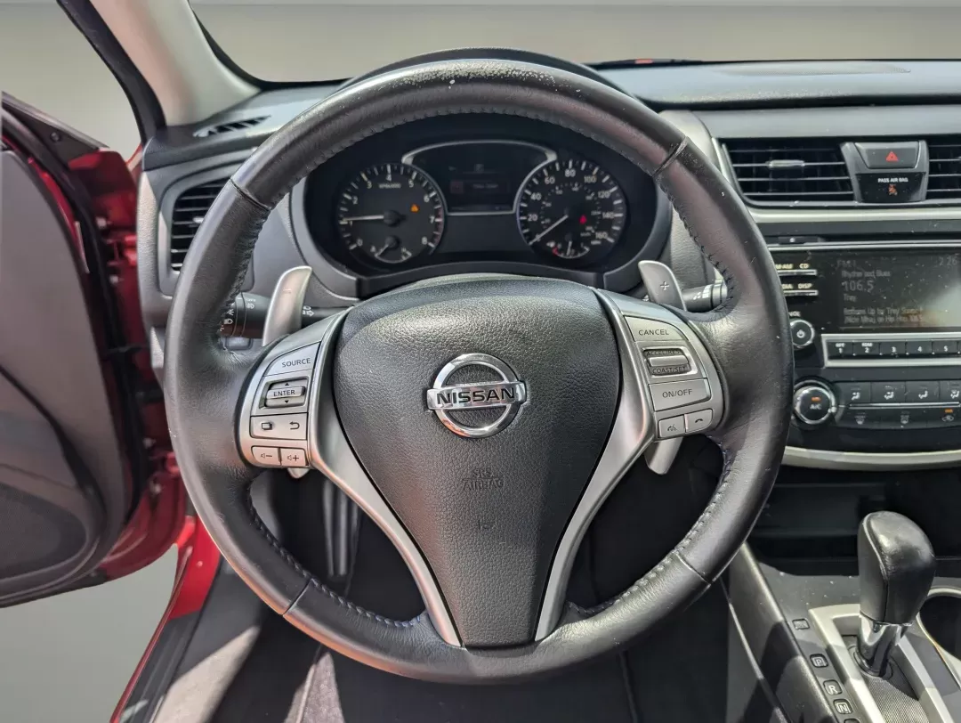 2016 /Charcoal Nissan Altima 2.5 SR (1N4AL3AP9GC) with an Other engine, located at 804 22nd Ave, Phenix City, AL, 36870, (334) 297-1860, 32.484749, -85.024475 - **Elevate Your Daily Drives with the 2016 Nissan Altima 2.5 SR** <br /> Are you in search of a reliable sedan that perfectly balances style, comfort, and performance? Look no further than the 2016 Nissan Altima 2.5 SR! Whether you're commuting to work, running errands in Phenix City, AL, or embarki - Photo#16
