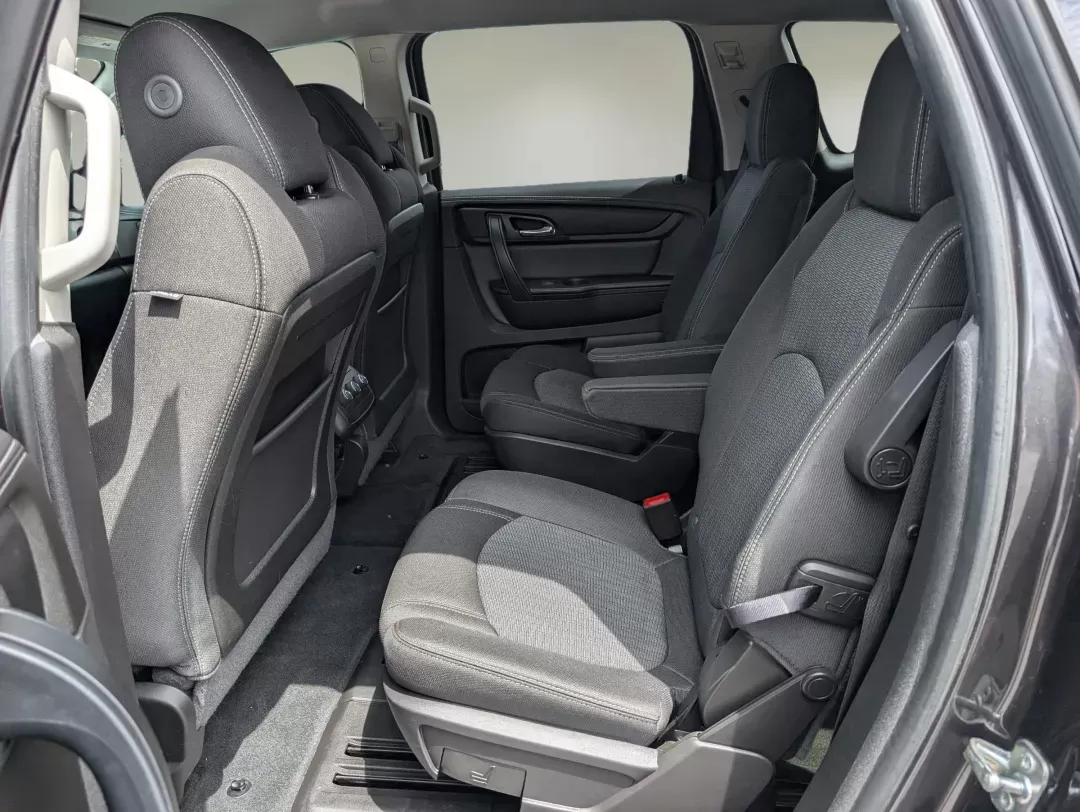 2016 /Ebony Chevrolet Traverse LT (1GNKRGKD4GJ) with an Other engine, located at 804 22nd Ave, Phenix City, AL, 36870, (334) 297-1860, 32.484749, -85.024475 - **Explore Adventure in a 2016 Chevrolet Traverse LT Perfect for Growing Families and Weekend Getaways!**<br /> <br /> Are you in search of a reliable SUV that seamlessly blends comfort, space, and performance? Look no further! At Gils Auto - Phenix City #2, we proudly present the 2016 Chevrolet Tra - Photo#10