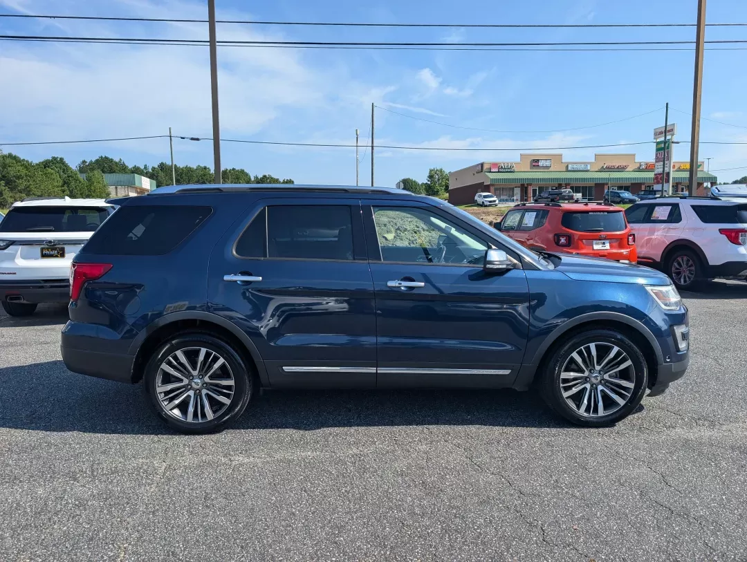 2017 Ford Explorer Platinum (1FM5K8HT7HG) with an Other engine, located at 804 22nd Ave, Phenix City, AL, 36870, (334) 297-1860, 32.484749, -85.024475 - **Discover the Ultimate Family SUV: 2017 Ford Explorer Platinum at Gils Auto!**<br /> <br /> Are you looking for a vehicle that can transform your family outings into unforgettable adventures? The 2017 Ford Explorer Platinum is the perfect solution for growing families, outdoor enthusiasts, and anyo - Photo#3