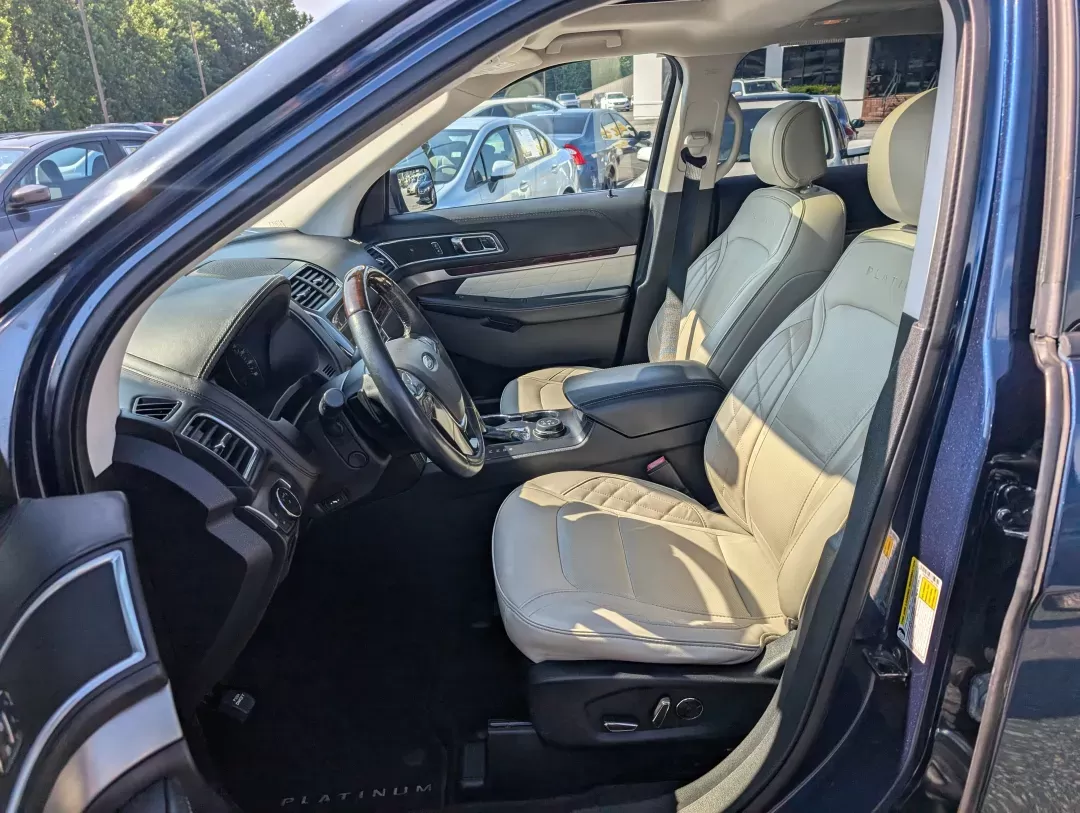 2017 Ford Explorer Platinum (1FM5K8HT7HG) with an Other engine, located at 804 22nd Ave, Phenix City, AL, 36870, (334) 297-1860, 32.484749, -85.024475 - **Discover the Ultimate Family SUV: 2017 Ford Explorer Platinum at Gils Auto!**<br /> <br /> Are you looking for a vehicle that can transform your family outings into unforgettable adventures? The 2017 Ford Explorer Platinum is the perfect solution for growing families, outdoor enthusiasts, and anyo - Photo#9