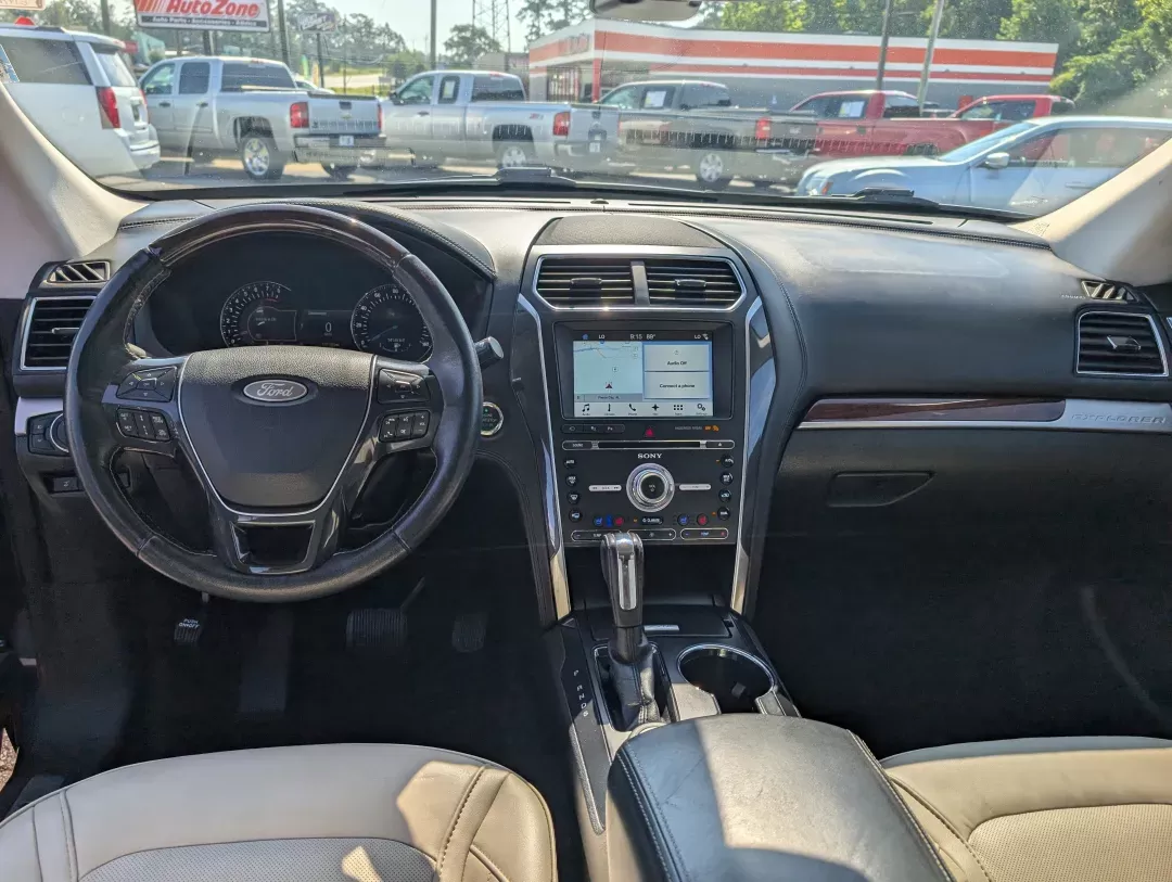 2017 Ford Explorer Platinum (1FM5K8HT7HG) with an Other engine, located at 804 22nd Ave, Phenix City, AL, 36870, (334) 297-1860, 32.484749, -85.024475 - **Discover the Ultimate Family SUV: 2017 Ford Explorer Platinum at Gils Auto!**<br /> <br /> Are you looking for a vehicle that can transform your family outings into unforgettable adventures? The 2017 Ford Explorer Platinum is the perfect solution for growing families, outdoor enthusiasts, and anyo - Photo#12