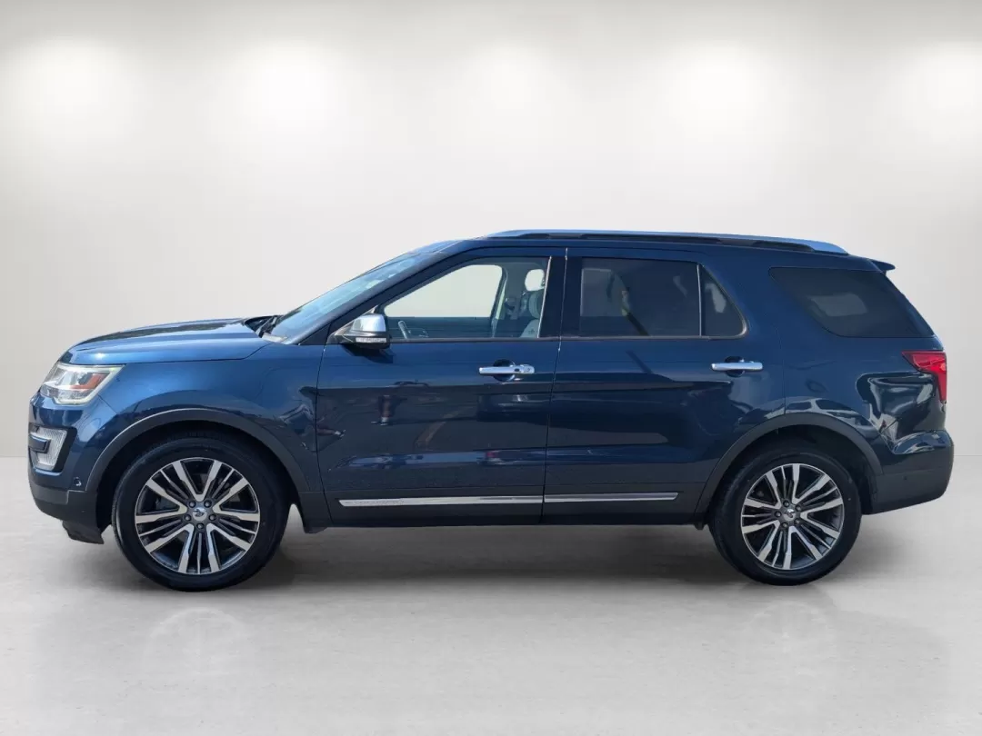 2017 Ford Explorer Platinum (1FM5K8HT7HG) with an Other engine, located at 804 22nd Ave, Phenix City, AL, 36870, (334) 297-1860, 32.484749, -85.024475 - **Discover the Ultimate Family SUV: 2017 Ford Explorer Platinum at Gils Auto!**<br /> <br /> Are you looking for a vehicle that can transform your family outings into unforgettable adventures? The 2017 Ford Explorer Platinum is the perfect solution for growing families, outdoor enthusiasts, and anyo - Photo#8
