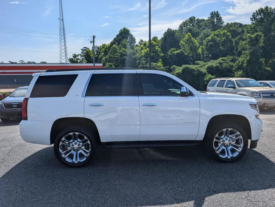 2020 /Cocoa/Dune Chevrolet Tahoe LT (1GNSKBKC1LR) with an Other engine, located at 3959 U.S. 80 W, Phenix City, AL, 36870, (334) 297-4885, 32.469296, -85.135185 - **Experience Adventure with the 2020 Chevrolet Tahoe LT Perfect for Family Getaways in Phenix City, AL!**<br /> <br /> Are you ready to elevate your family adventures? The 2020 Chevrolet Tahoe LT is designed for those who crave space, comfort, and versatility-all essential for any growing family or - Photo#3