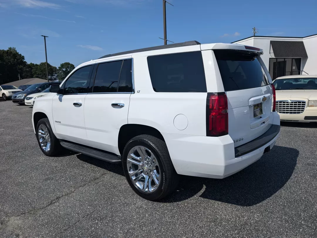 2020 /Cocoa/Dune Chevrolet Tahoe LT (1GNSKBKC1LR) with an Other engine, located at 3959 U.S. 80 W, Phenix City, AL, 36870, (334) 297-4885, 32.469296, -85.135185 - **Experience Adventure with the 2020 Chevrolet Tahoe LT Perfect for Family Getaways in Phenix City, AL!**<br /> <br /> Are you ready to elevate your family adventures? The 2020 Chevrolet Tahoe LT is designed for those who crave space, comfort, and versatility-all essential for any growing family or - Photo#6