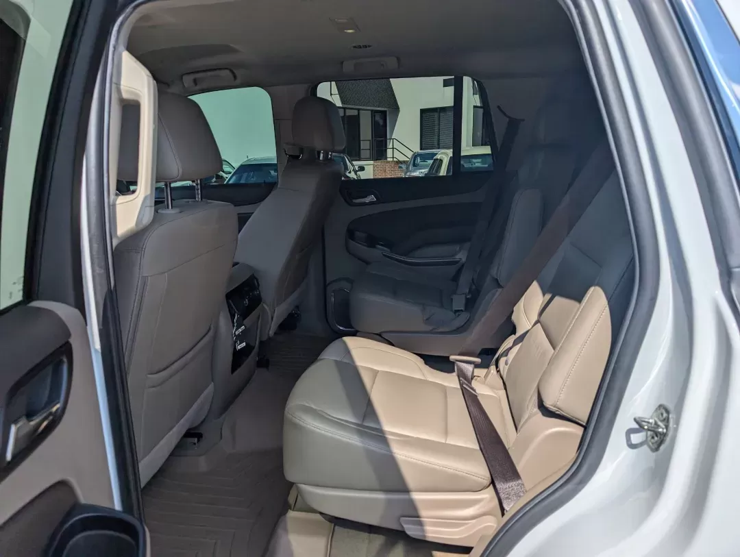 2020 /Cocoa/Dune Chevrolet Tahoe LT (1GNSKBKC1LR) with an Other engine, located at 3959 U.S. 80 W, Phenix City, AL, 36870, (334) 297-4885, 32.469296, -85.135185 - **Experience Adventure with the 2020 Chevrolet Tahoe LT Perfect for Family Getaways in Phenix City, AL!**<br /> <br /> Are you ready to elevate your family adventures? The 2020 Chevrolet Tahoe LT is designed for those who crave space, comfort, and versatility-all essential for any growing family or - Photo#10