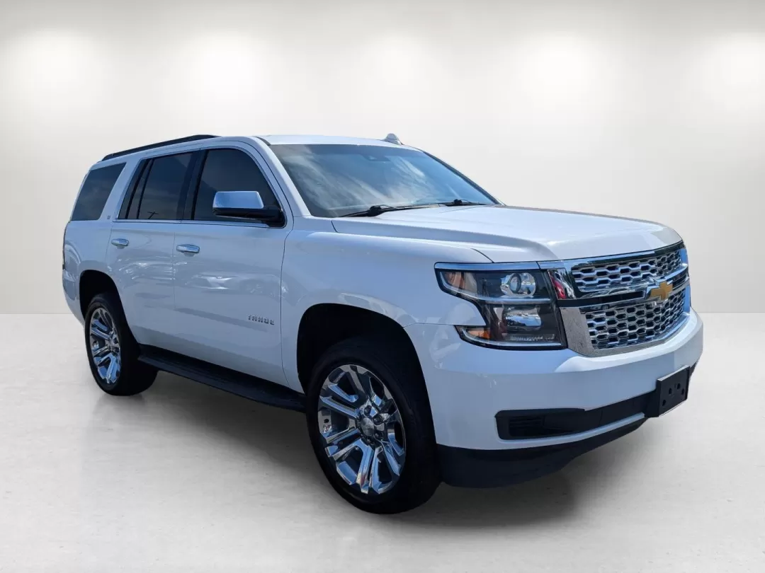 2020 /Cocoa/Dune Chevrolet Tahoe LT (1GNSKBKC1LR) with an Other engine, located at 3959 U.S. 80 W, Phenix City, AL, 36870, (334) 297-4885, 32.469296, -85.135185 - **Explore Your Next Adventure with the 2020 Chevrolet Tahoe LT!** <br /> <br /> Are you ready to elevate your lifestyle with a vehicle that blends space, comfort, and capability? The 2020 Chevrolet Tahoe LT is the perfect companion for busy families, outdoor enthusiasts, or anyone looking to make th - Photo#3