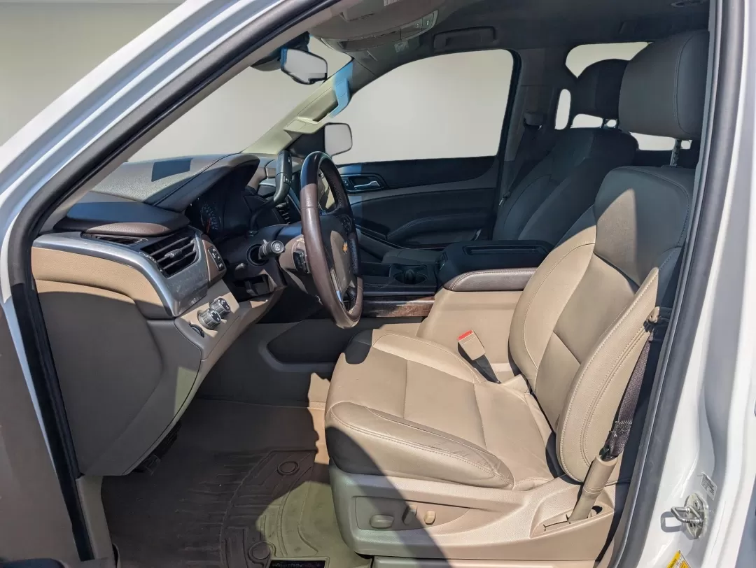 2020 /Cocoa/Dune Chevrolet Tahoe LT (1GNSKBKC1LR) with an Other engine, located at 3959 U.S. 80 W, Phenix City, AL, 36870, (334) 297-4885, 32.469296, -85.135185 - **Explore Your Next Adventure with the 2020 Chevrolet Tahoe LT!** <br /> <br /> Are you ready to elevate your lifestyle with a vehicle that blends space, comfort, and capability? The 2020 Chevrolet Tahoe LT is the perfect companion for busy families, outdoor enthusiasts, or anyone looking to make th - Photo#10