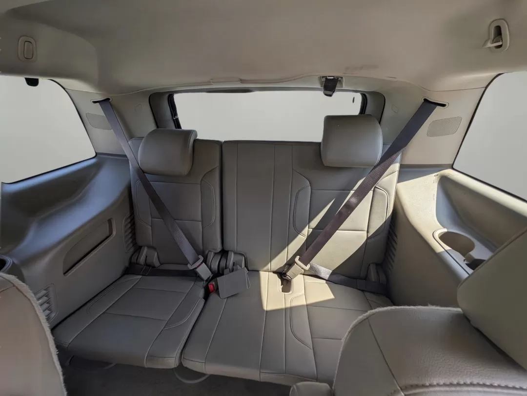2020 /Cocoa/Dune Chevrolet Tahoe LT (1GNSKBKC1LR) with an Other engine, located at 3959 U.S. 80 W, Phenix City, AL, 36870, (334) 297-4885, 32.469296, -85.135185 - **Explore Your Next Adventure with the 2020 Chevrolet Tahoe LT!** <br /> <br /> Are you ready to elevate your lifestyle with a vehicle that blends space, comfort, and capability? The 2020 Chevrolet Tahoe LT is the perfect companion for busy families, outdoor enthusiasts, or anyone looking to make th - Photo#12