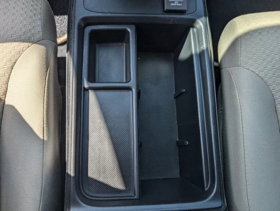 2016 Honda CR-V SE (2HKRM3H4XGH) with an Other engine, located at 3959 U.S. 80 W, Phenix City, AL, 36870, (334) 297-4885, 32.469296, -85.135185 - **Discover Adventure and Comfort with This 2016 Honda CR-V SE at Gils Auto, Phenix City!**<br /> <br /> Are you ready for your next weekend adventure or need a reliable vehicle for those long commutes? Look no further! This spacious and versatile 2016 Honda CR-V SE is your ticket to smooth drives an - Photo#12