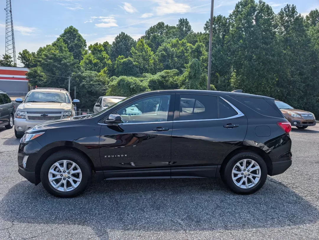 2018 /Jet Black Chevrolet Equinox LT (2GNAXSEV7J6) with an Other engine, located at 3959 U.S. 80 W, Phenix City, AL, 36870, (334) 297-4885, 32.469296, -85.135185 - **Your Next Adventure Awaits in the 2018 Chevrolet Equinox LT Perfect for Families and Commuters Alike!**<br /> <br /> Are you ready to elevate your driving experience? Whether you're picking up the kids from school, commuting to work, or planning a weekend getaway, the 2018 Chevrolet Equinox LT is - Photo#7