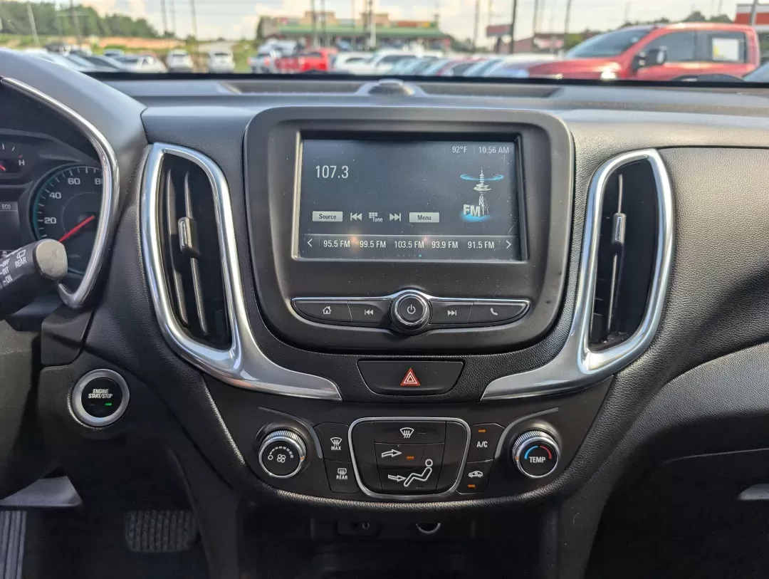 2018 /Jet Black Chevrolet Equinox LT (2GNAXSEV7J6) with an Other engine, located at 3959 U.S. 80 W, Phenix City, AL, 36870, (334) 297-4885, 32.469296, -85.135185 - **Your Next Adventure Awaits in the 2018 Chevrolet Equinox LT Perfect for Families and Commuters Alike!**<br /> <br /> Are you ready to elevate your driving experience? Whether you're picking up the kids from school, commuting to work, or planning a weekend getaway, the 2018 Chevrolet Equinox LT is - Photo#14