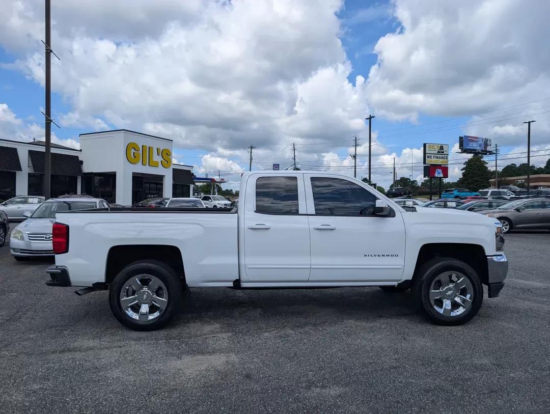 2019 /Jet Black Chevrolet Silverado 1500 LD LT (2GCRCPEC1K1) with an Other engine, located at 3959 U.S. 80 W, Phenix City, AL, 36870, (334) 297-4885, 32.469296, -85.135185 - Are you on the lookout for a versatile pickup truck that balances power and comfort? Meet the 2019 Chevrolet Silverado 1500 LD LT, an ideal choice for weekend adventures, heavy-duty tasks, or simply commuting around Phenix City, AL. This robust extended cab pickup is designed to cater to various lif - Photo#4