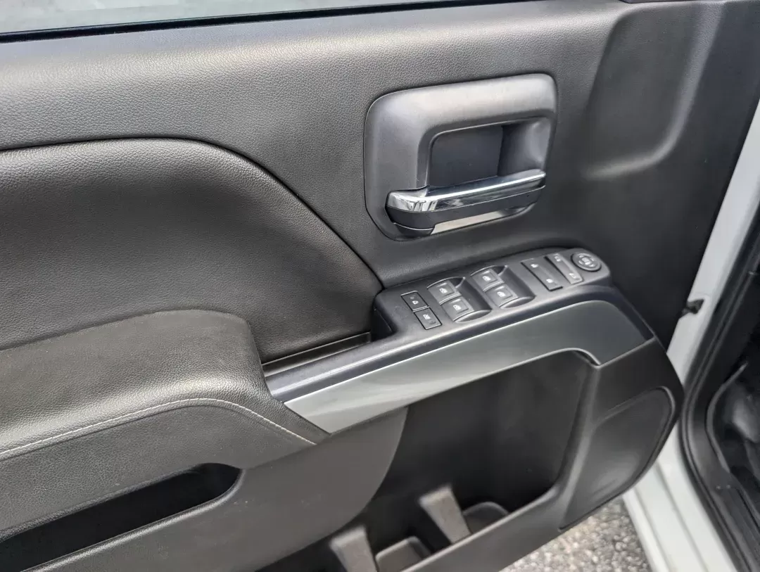 2019 /Jet Black Chevrolet Silverado 1500 LD LT (2GCRCPEC1K1) with an Other engine, located at 3959 U.S. 80 W, Phenix City, AL, 36870, (334) 297-4885, 32.469296, -85.135185 - Are you on the lookout for a versatile pickup truck that balances power and comfort? Meet the 2019 Chevrolet Silverado 1500 LD LT, an ideal choice for weekend adventures, heavy-duty tasks, or simply commuting around Phenix City, AL. This robust extended cab pickup is designed to cater to various lif - Photo#9