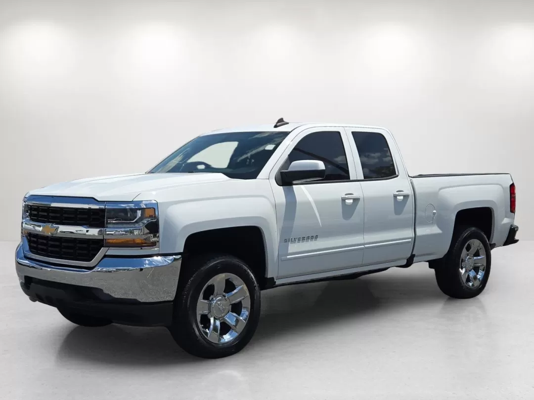 2019 /Jet Black Chevrolet Silverado 1500 LD LT (2GCRCPEC1K1) with an Other engine, located at 521 Old Farm Lane Rd, Prattville, AL, 36066, (334) 325-1505, 32.482460, -86.416367 - Are you on the lookout for a versatile pickup truck that balances power and comfort? Meet the 2019 Chevrolet Silverado 1500 LD LT, an ideal choice for weekend adventures, heavy-duty tasks, or simply commuting around Phenix City, AL. This robust extended cab pickup is designed to cater to various lif - Photo#1