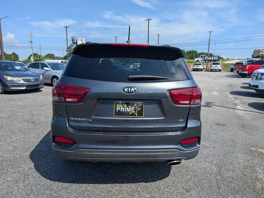 2020 /Black Kia Sorento S V6 (5XYPG4A50LG) with an Other engine, located at 7000 Northlake Connector, Columbus, GA, 31904, (706) 987-8085, 32.524975, -84.978134 - **Adventure Awaits: Discover the 2020 Kia Sorento at Gils Auto in Phenix City, AL!**<br /> <br /> If you're seeking a versatile SUV that combines style, comfort, and practicality, look no further than the 2020 Kia Sorento S V6 available now at Gils Auto, your trusted Buy Here Pay Here dealership loc - Photo#5