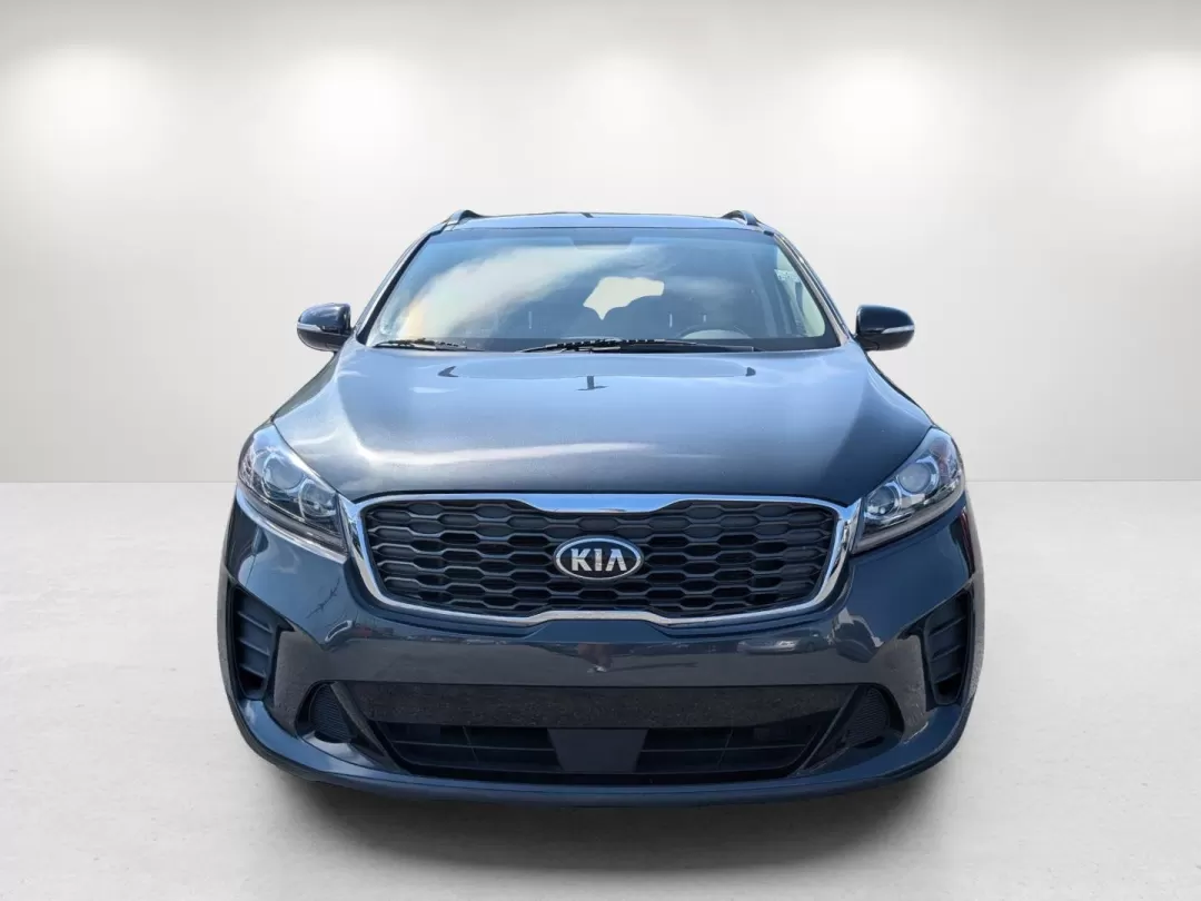 2020 /Black Kia Sorento S V6 (5XYPG4A50LG) with an Other engine, located at 7000 Northlake Connector, Columbus, GA, 31904, (706) 987-8085, 32.524975, -84.978134 - **Adventure Awaits: Discover the 2020 Kia Sorento at Gils Auto in Phenix City, AL!**<br /> <br /> If you're seeking a versatile SUV that combines style, comfort, and practicality, look no further than the 2020 Kia Sorento S V6 available now at Gils Auto, your trusted Buy Here Pay Here dealership loc - Photo#2