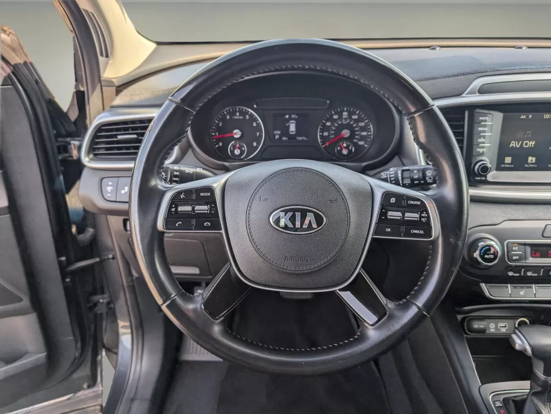 2020 /Black Kia Sorento S V6 (5XYPG4A50LG) with an Other engine, located at 7000 Northlake Connector, Columbus, GA, 31904, (706) 987-8085, 32.524975, -84.978134 - **Adventure Awaits: Discover the 2020 Kia Sorento at Gils Auto in Phenix City, AL!**<br /> <br /> If you're seeking a versatile SUV that combines style, comfort, and practicality, look no further than the 2020 Kia Sorento S V6 available now at Gils Auto, your trusted Buy Here Pay Here dealership loc - Photo#16