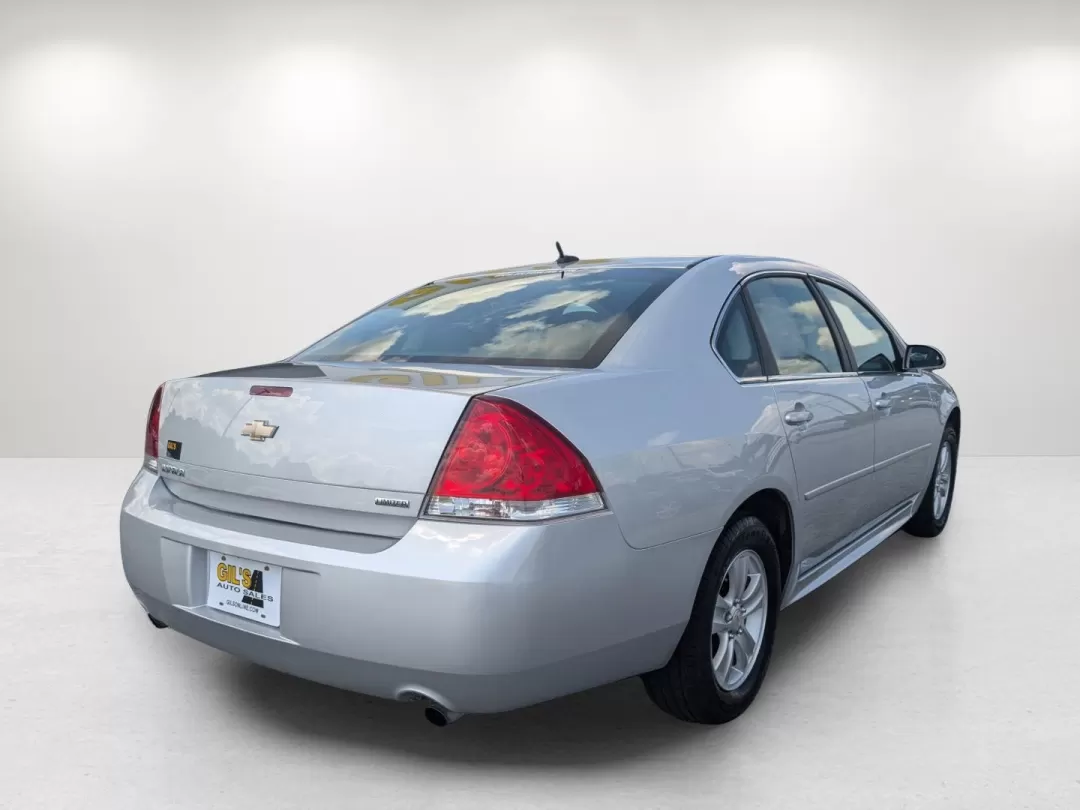 2016 /Ebony Chevrolet Impala Limited LS (2G1WA5E37G1) with an Other engine, located at 1430 Gateway Drive, Opelika, AL, 36801, (334) 239-0944, 32.637871, -85.409790 - **Discover the Perfect Companion for Every Journey: 2016 Chevrolet Impala Limited at Gils Auto in Opelika, AL!**<br /> <br /> Are you in search of a reliable sedan that seamlessly fits into your busy lifestyle? Look no further than this stunning 2016 Chevrolet Impala Limited, available now at Gils A - Photo#5