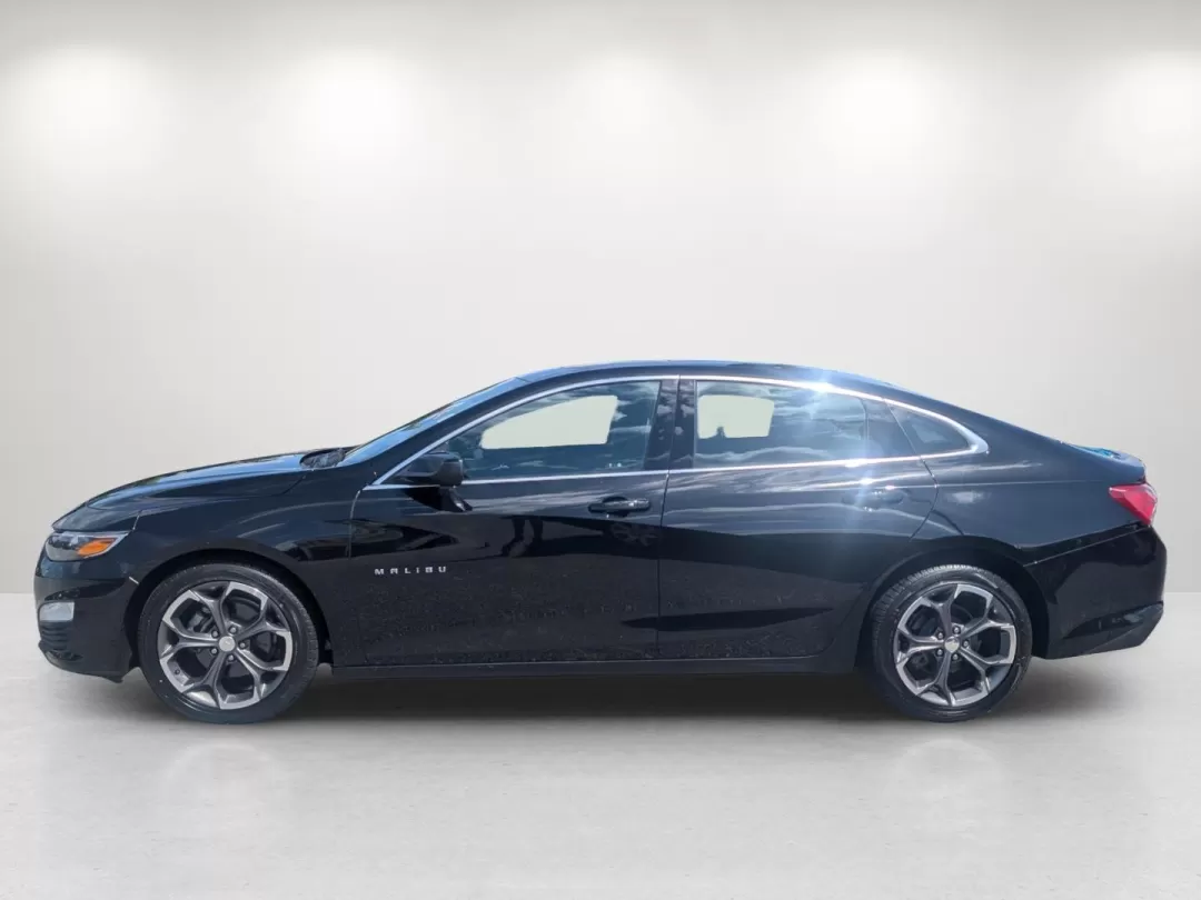 2021 /Jet Black Chevrolet Malibu LT (1G1ZD5ST7MF) with an Other engine, located at 5115 14th Ave., Columbus, GA, 31904, (706) 323-0345, 32.511494, -84.971046 - Are you ready to elevate your daily commute, family trips, or weekend getaways? Look no further than this stunning 2021 Chevrolet Malibu LT, expertly designed for those who appreciate comfort, style, and reliability. Whether you're navigating through Phenix City or heading out on a road trip to near - Photo#7