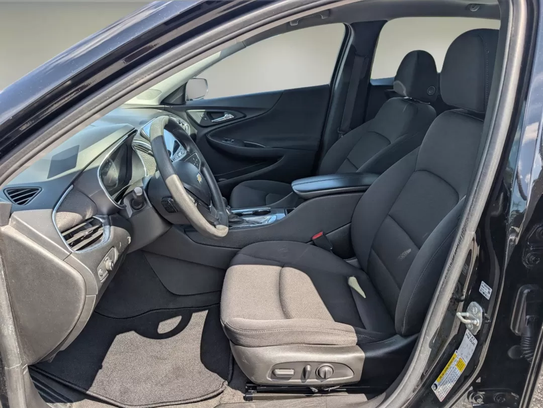 2021 /Jet Black Chevrolet Malibu LT (1G1ZD5ST7MF) with an Other engine, located at 5115 14th Ave., Columbus, GA, 31904, (706) 323-0345, 32.511494, -84.971046 - Are you ready to elevate your daily commute, family trips, or weekend getaways? Look no further than this stunning 2021 Chevrolet Malibu LT, expertly designed for those who appreciate comfort, style, and reliability. Whether you're navigating through Phenix City or heading out on a road trip to near - Photo#9