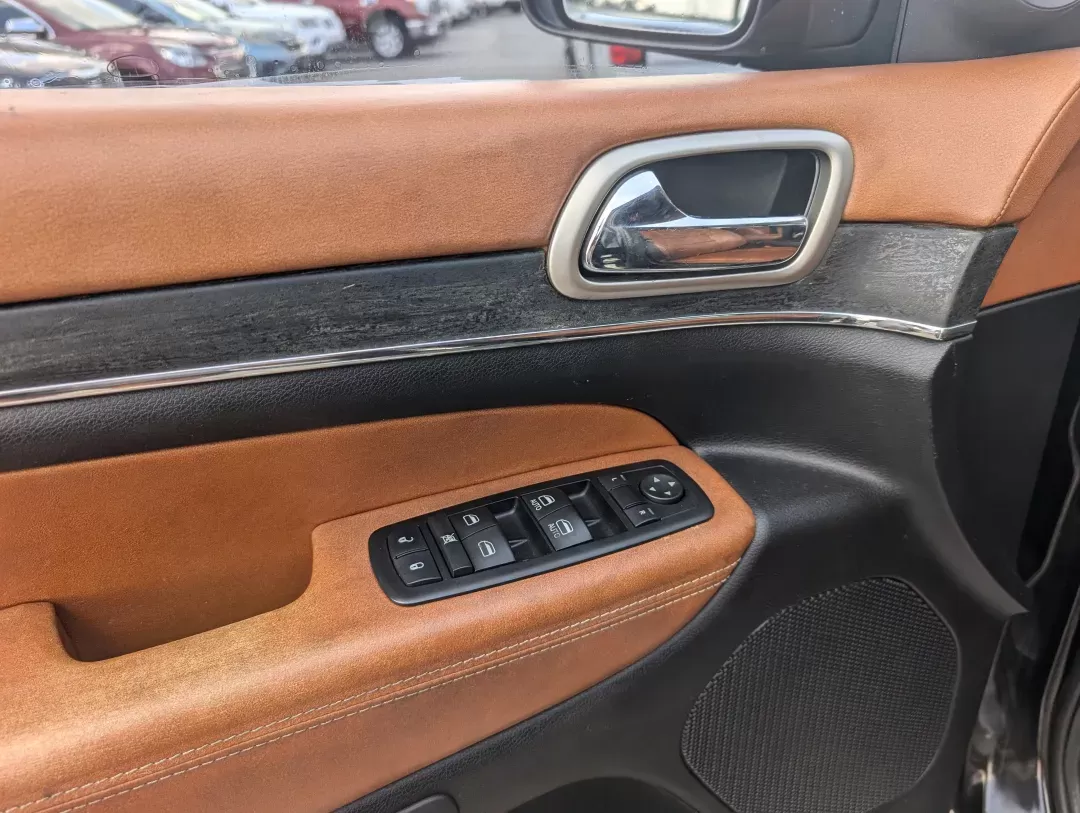 2012 /Black/New Saddle Jeep Grand Cherokee Overland Summit (1C4RJECT6CC) with an Other engine, located at 7000 Northlake Connector, Columbus, GA, 31904, (706) 987-8085, 32.524975, -84.978134 - **Conquer the Road with the 2012 Jeep Grand Cherokee Overland Summit! Ideal for Your Next Adventure!**<br /> <br /> Are you ready to elevate your driving experience? The 2012 Jeep Grand Cherokee Overland Summit is the perfect companion for those who crave adventure without sacrificing comfort. Wheth - Photo#8