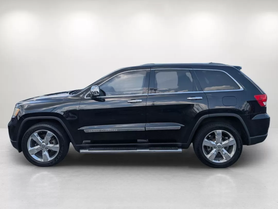 2012 /Black/New Saddle Jeep Grand Cherokee Overland Summit (1C4RJECT6CC) with an Other engine, located at 7000 Northlake Connector, Columbus, GA, 31904, (706) 987-8085, 32.524975, -84.978134 - **Conquer the Road with the 2012 Jeep Grand Cherokee Overland Summit! Ideal for Your Next Adventure!**<br /> <br /> Are you ready to elevate your driving experience? The 2012 Jeep Grand Cherokee Overland Summit is the perfect companion for those who crave adventure without sacrificing comfort. Wheth - Photo#8
