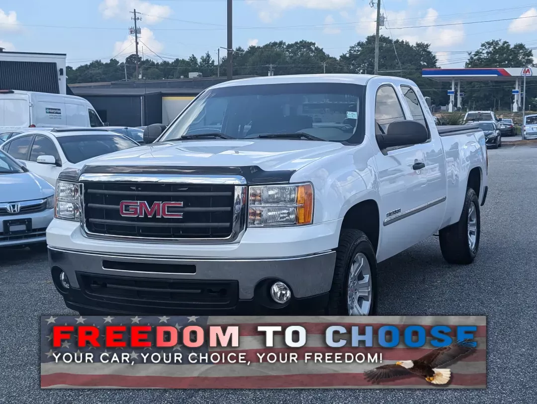 2013 /Dark Titanium GMC Sierra 1500 Work Truck (1GTR1TEX2DZ) with an Other engine, located at 3959 U.S. 80 W, Phenix City, AL, 36870, (334) 297-4885, 32.469296, -85.135185 - **Discover Your Next Adventure with the 2013 GMC Sierra 1500 at Gils Auto in Phenix City, AL!**<br /> <br /> Are you in the market for a vehicle that combines rugged reliability with everyday practicality? Look no further than this dependable 2013 GMC Sierra 1500 Work Truck! Perfect for those who cr - Photo#0