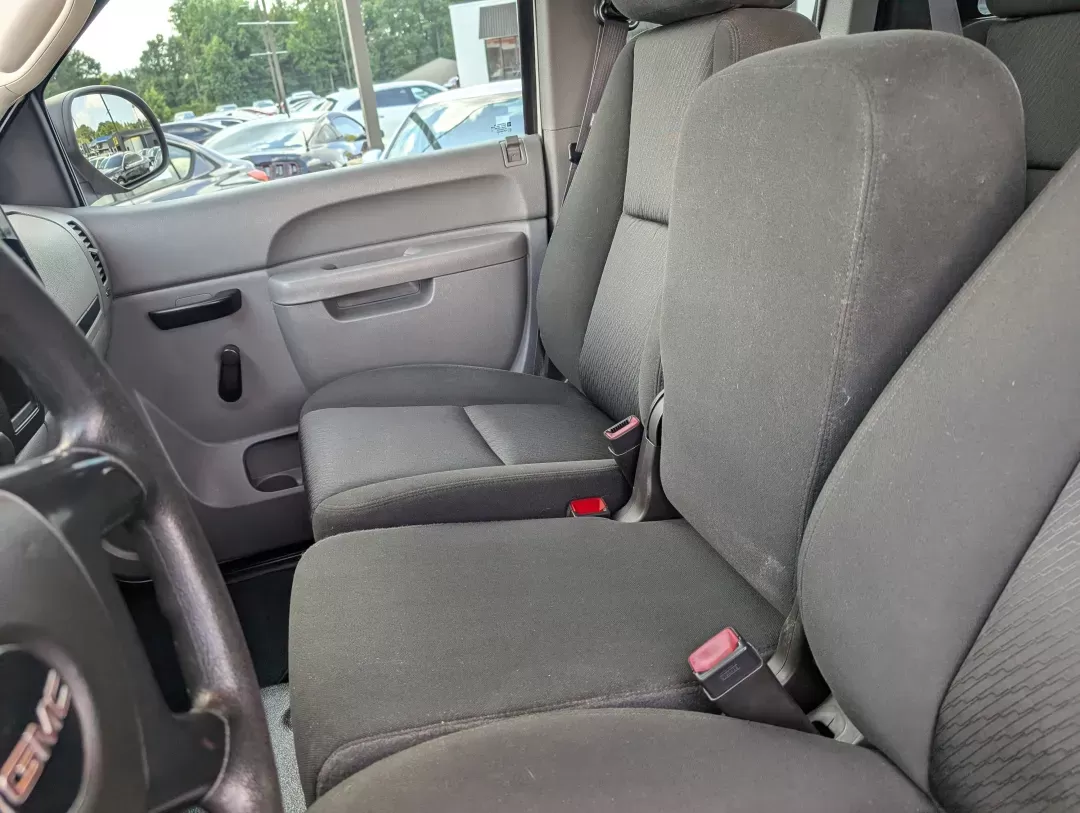 2013 /Dark Titanium GMC Sierra 1500 Work Truck (1GTR1TEX2DZ) with an Other engine, located at 804 22nd Ave, Phenix City, AL, 36870, (334) 297-1860, 32.484749, -85.024475 - **Discover Your Next Adventure with the 2013 GMC Sierra 1500 at Gils Auto in Phenix City, AL!**<br /> <br /> Are you in the market for a vehicle that combines rugged reliability with everyday practicality? Look no further than this dependable 2013 GMC Sierra 1500 Work Truck! Perfect for those who cr - Photo#12