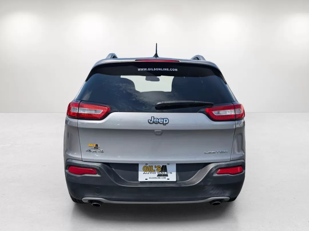 2014 /Black/Iceland Gray Jeep Cherokee Limited (1C4PJMDS4EW) with an Other engine, located at 1430 Gateway Drive, Opelika, AL, 36801, (334) 239-0944, 32.637871, -85.409790 - **Explore the Great Outdoors with This 2014 Jeep Cherokee Limited Perfect for Adventure Seekers in Phenix City!**<br /> <br /> Are you ready to elevate your adventures on and off the beaten path? Look no further than this stunning 2014 Jeep Cherokee Limited, a versatile Sport Utility Vehicle that c - Photo#5