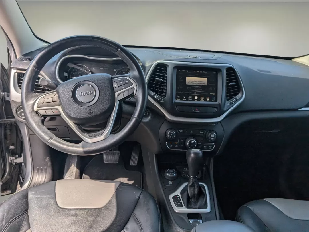 2014 /Black/Iceland Gray Jeep Cherokee Limited (1C4PJMDS4EW) with an Other engine, located at 1430 Gateway Drive, Opelika, AL, 36801, (334) 239-0944, 32.637871, -85.409790 - **Explore the Great Outdoors with This 2014 Jeep Cherokee Limited Perfect for Adventure Seekers in Phenix City!**<br /> <br /> Are you ready to elevate your adventures on and off the beaten path? Look no further than this stunning 2014 Jeep Cherokee Limited, a versatile Sport Utility Vehicle that c - Photo#11