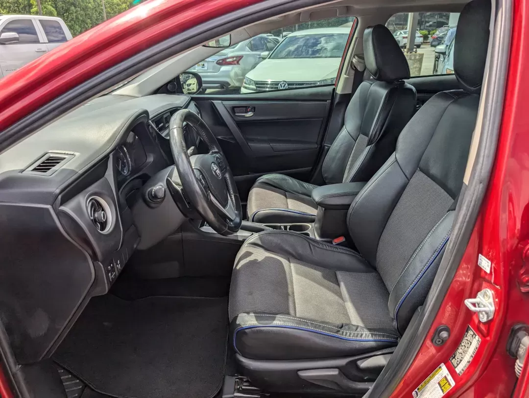2019 Toyota Corolla SE (5YFBURHEXKP) with an Other engine, located at 3959 U.S. 80 W, Phenix City, AL, 36870, (334) 297-4885, 32.469296, -85.135185 - Discover the ideal companion for your daily adventures with the 2019 Toyota Corolla, available now at Gils Auto in Phenix City, AL. This sedan is perfect for budget-conscious buyers and those looking for reliable transportation that seamlessly fits into their active lifestyles. Whether you're commut - Photo#9