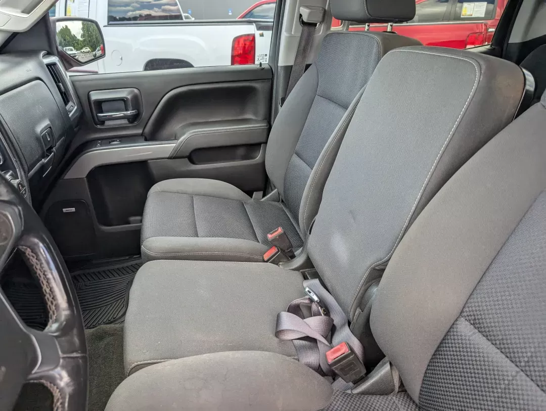 2017 /Jet Black Chevrolet Silverado 1500 LT (3GCUKREC8HG) with an Other engine, located at 3959 U.S. 80 W, Phenix City, AL, 36870, (334) 297-4885, 32.469296, -85.135185 - **Adventure Awaits with the 2017 Chevrolet Silverado 1500 LT! Perfect for Life's Journeys!**<br /> <br /> Are you ready to elevate your driving experience? Whether you're hauling gear for a weekend camping trip, commuting to work in comfort, or need a reliable truck for daily errands, the 2017 Chevr - Photo#11